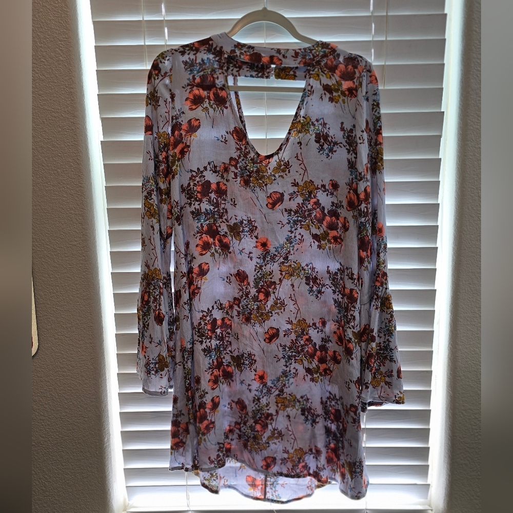 Mossimo - Long-Sleeve Floral Keyhole Dress - White with Coral Floral